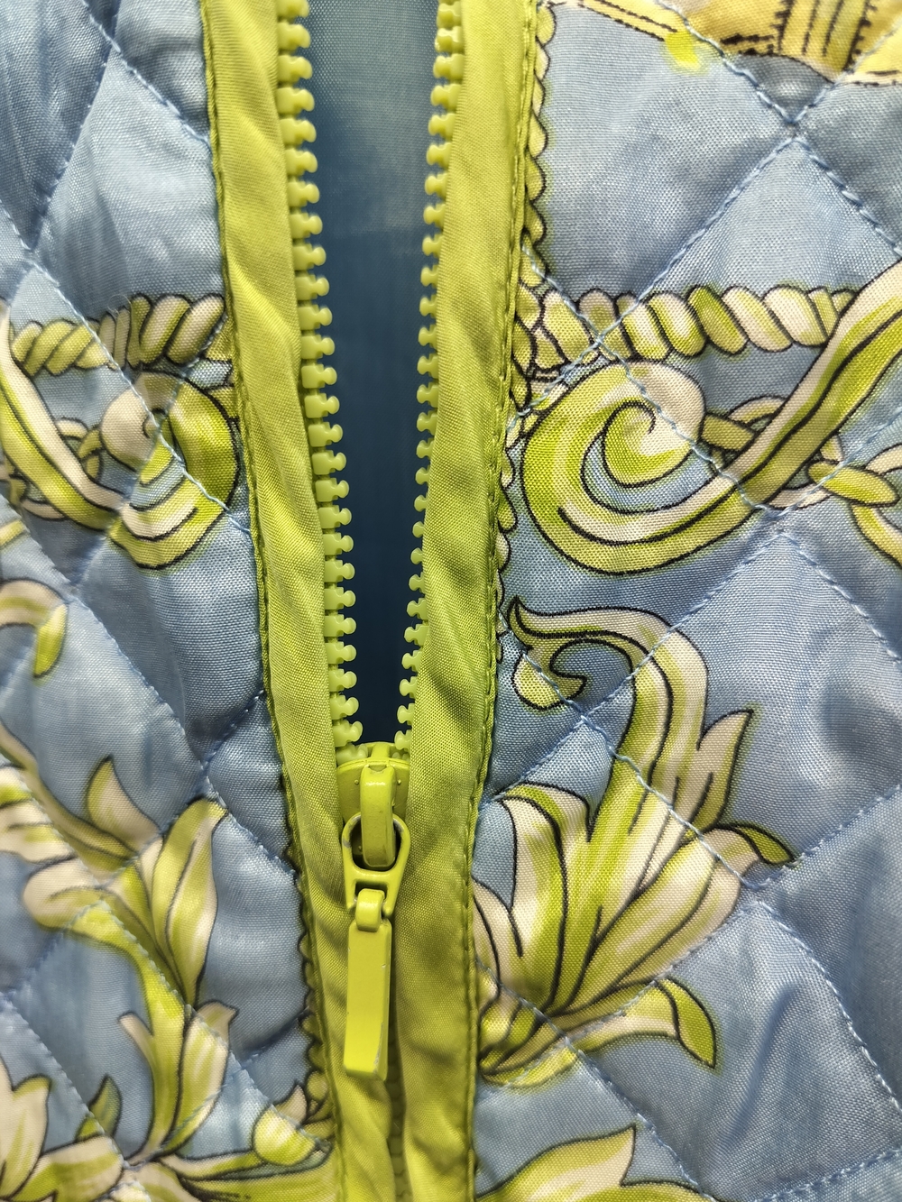 SilkLand 100% Silk Quilted Vest Blue Green Baroque Print 2XL Cottagecore - Picture 6 of 8